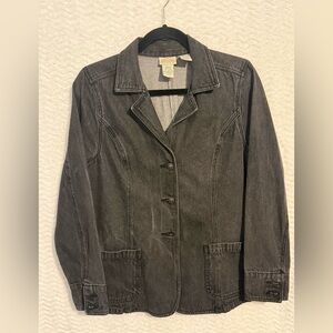 St. John's Bay Charcoal Jean Jacket. Size medium. 100% Cotton. Cool Piece 🧡